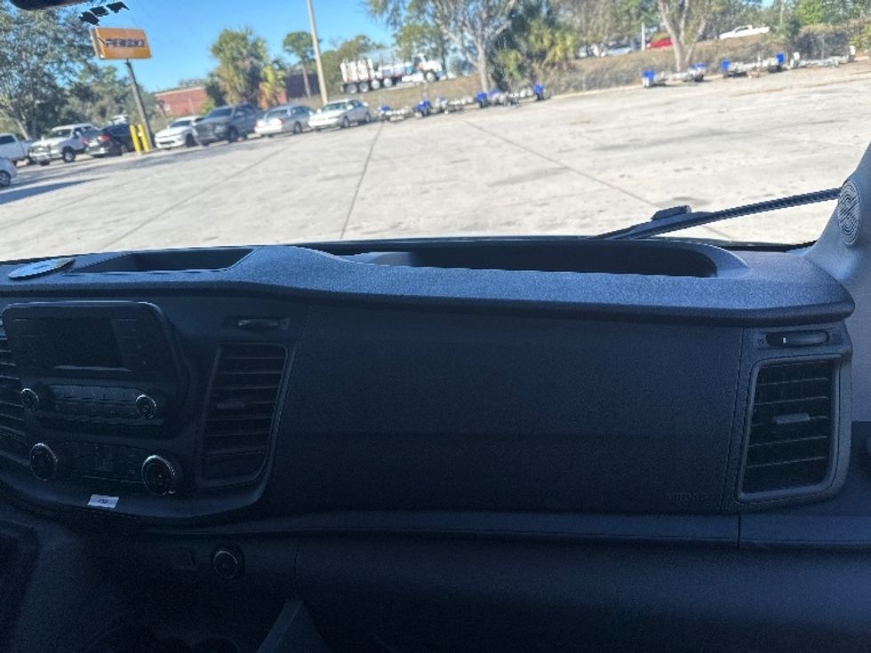 Cargo Van (Panel Van)-Light and Medium Duty Trucks-Ford-2022-Transit 250-Tampa-FL-87,760\n\t\tmiles-$ 37,000 - Image 21