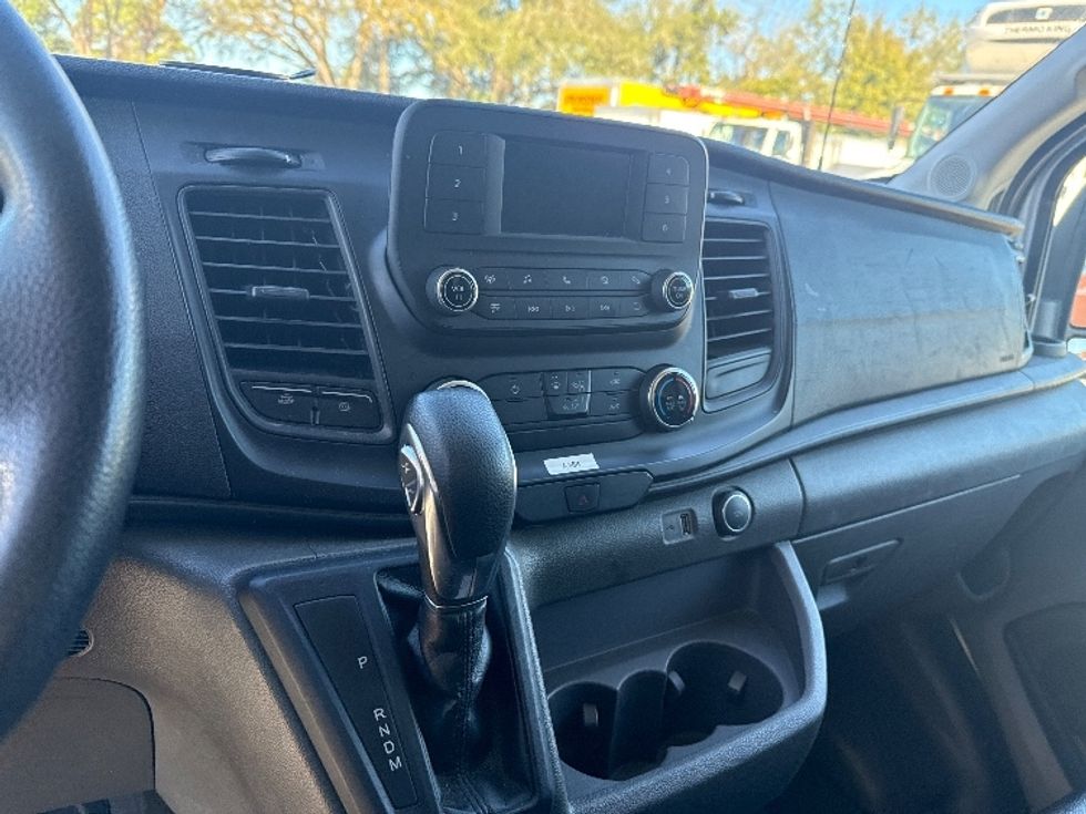 Cargo Van (Panel Van)-Light and Medium Duty Trucks-Ford-2022-Transit 250-Tampa-FL-87,760\n\t\tmiles-$ 37,000 - Image 26