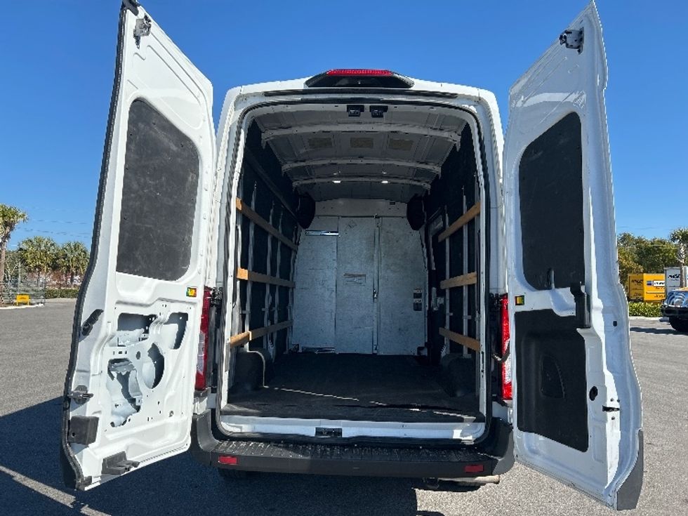 Cargo Van (Panel Van)-Light and Medium Duty Trucks-Ford-2022-Transit 250-Tampa-FL-95,061\n\t\tmiles-$ 36,500 - Image 8