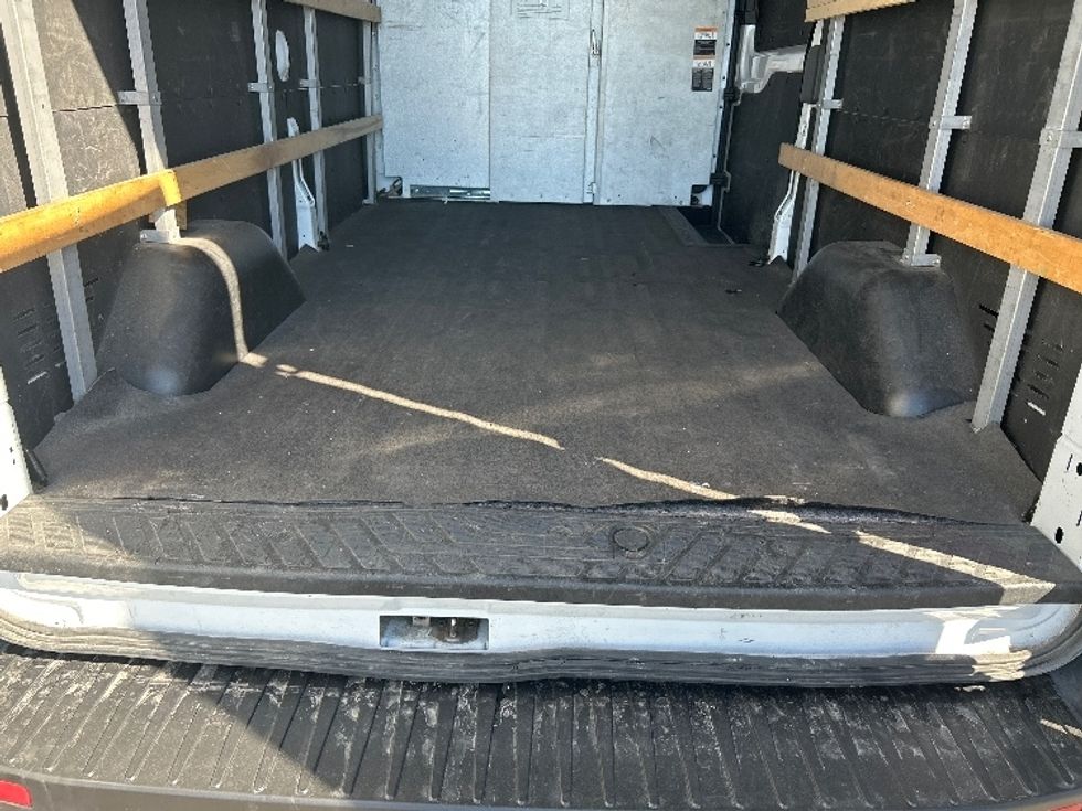 Cargo Van (Panel Van)-Light and Medium Duty Trucks-Ford-2022-Transit 250-Tampa-FL-95,061\n\t\tmiles-$ 36,500 - Image 9