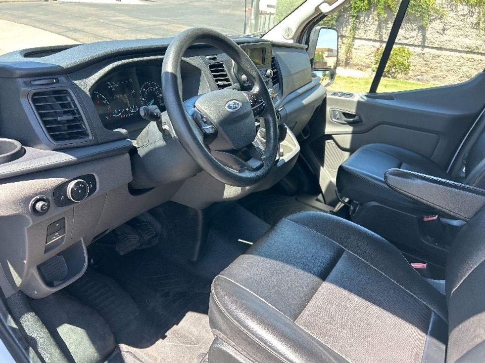 Cargo Van (Panel Van)-Light and Medium Duty Trucks-Ford-2022-Transit 250-Tempe-AZ-97,802\n\t\tmiles-$ 36,000 - Image 17