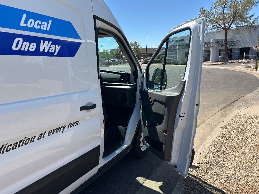 Cargo Van (Panel Van)-Light and Medium Duty Trucks-Ford-2022-Transit 250-Tempe-AZ-97,802\n\t\tmiles-$ 36,000 - Image 20