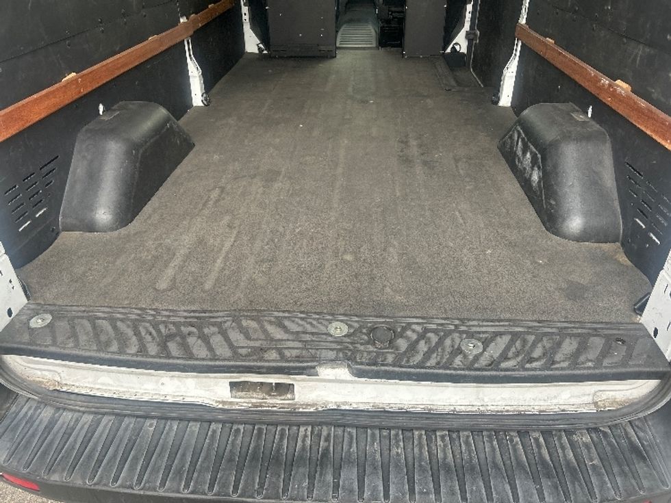 Cargo Van (Panel Van)-Light and Medium Duty Trucks-Ford-2022-Transit 250-Torrance-CA-100,127\n\t\tmiles-$ 36,500 - Image 10