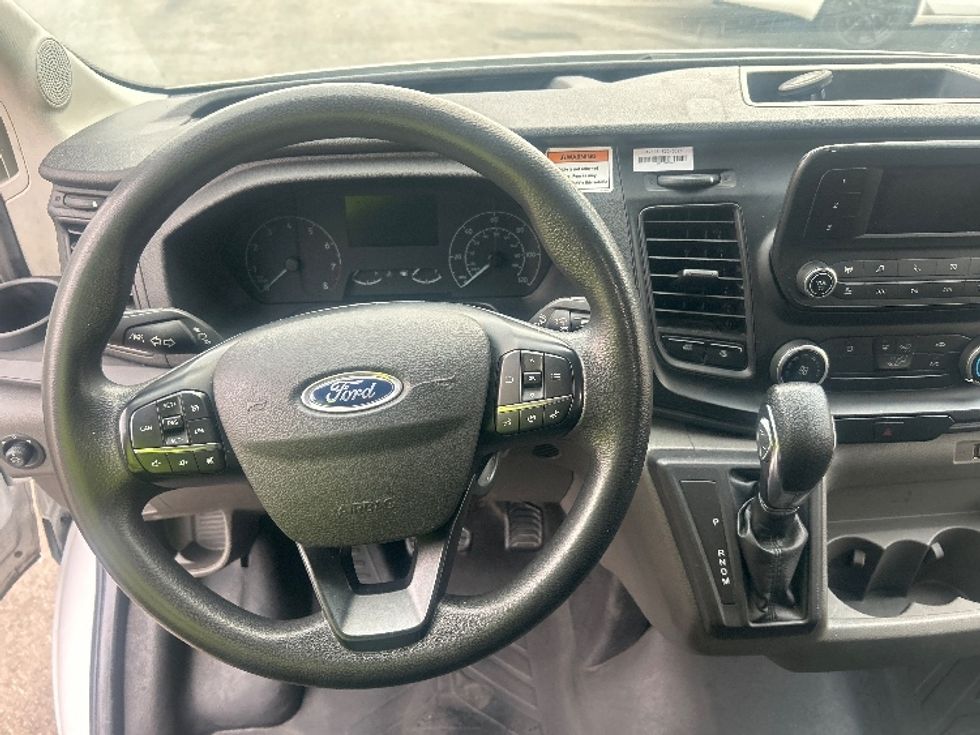 Cargo Van (Panel Van)-Light and Medium Duty Trucks-Ford-2022-Transit 250-Torrance-CA-100,127\n\t\tmiles-$ 36,500 - Image 17