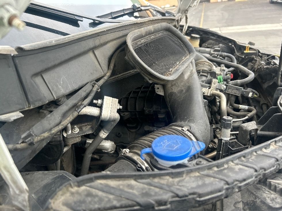 Cargo Van (Panel Van)-Light and Medium Duty Trucks-Ford-2022-Transit 250-Torrance-CA-100,127\n\t\tmiles-$ 36,500 - Image 22