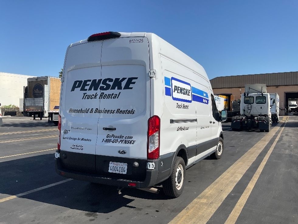 Cargo Van (Panel Van)-Light and Medium Duty Trucks-Ford-2022-Transit 250-Torrance-CA-149,167\n\t\tmiles-$ 29,000 - Image 12