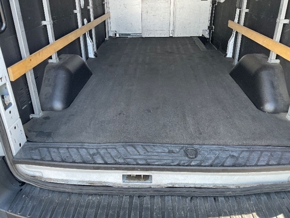Cargo Van (Panel Van)-Light and Medium Duty Trucks-Ford-2022-Transit 250-Torrance-CA-149,167\n\t\tmiles-$ 29,000 - Image 9
