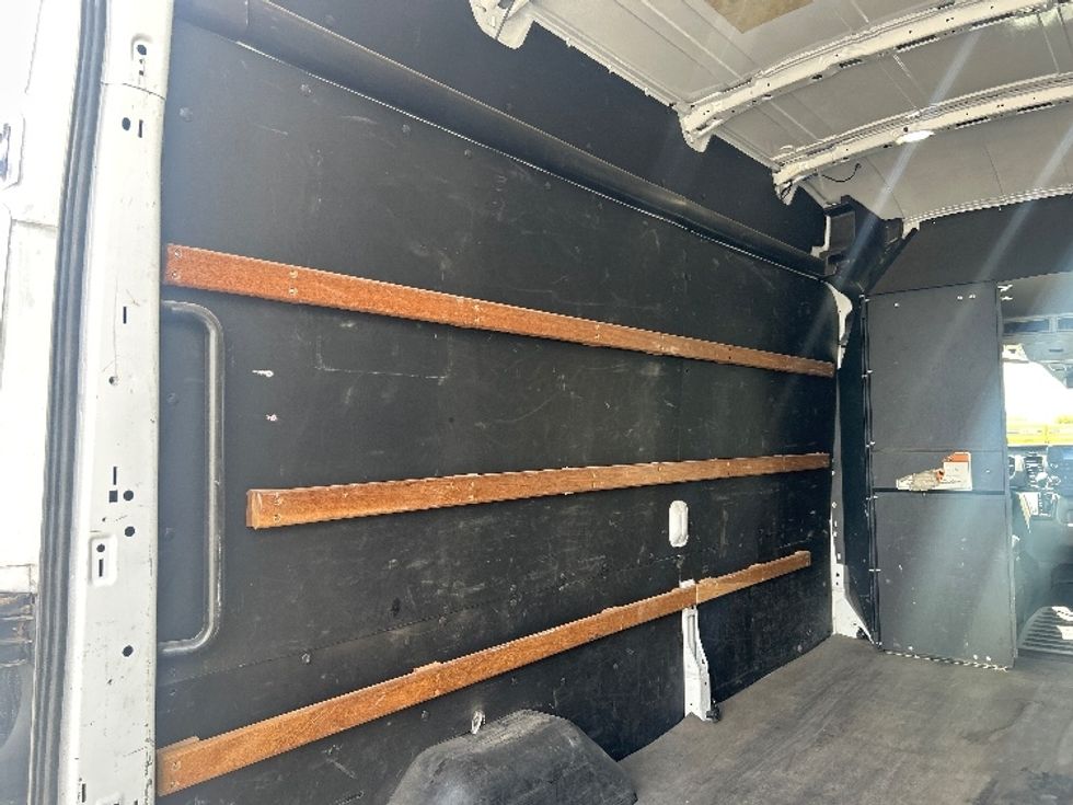 Cargo Van (Panel Van)-Light and Medium Duty Trucks-Ford-2022-Transit 250-Tucson-AZ-92,000\n\t\tmiles-$ 36,750 - Image 10