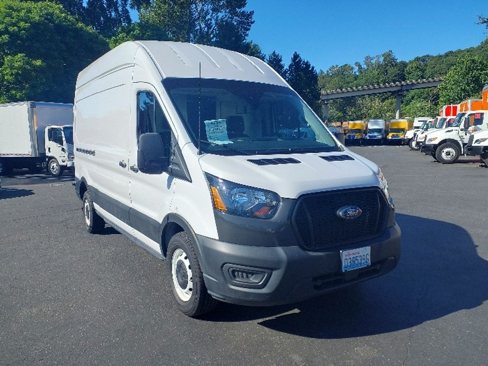 Cargo Van (Panel Van)-Light and Medium Duty Trucks-Ford-2022-Transit 250-Tukwila-WA-75,922\n\t\tmiles-$ 39,750 - Image 1