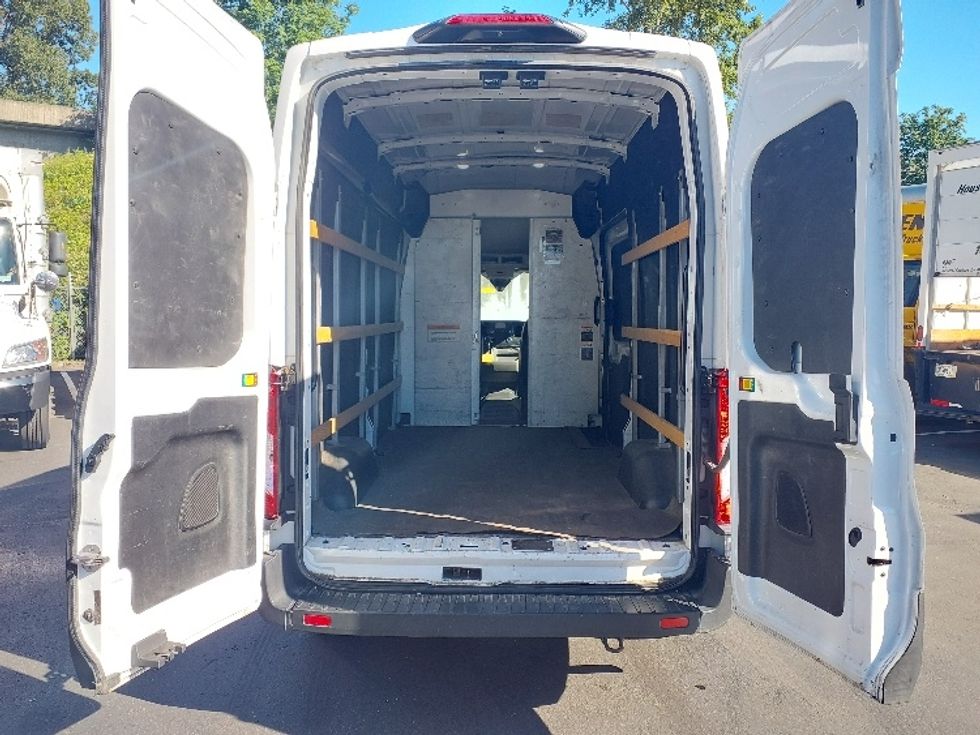 Cargo Van (Panel Van)-Light and Medium Duty Trucks-Ford-2022-Transit 250-Tukwila-WA-75,922\n\t\tmiles-$ 39,750 - Image 8