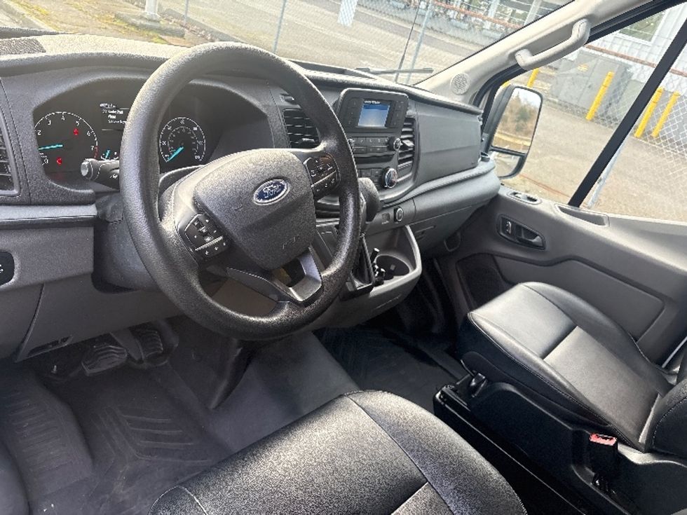Cargo Van (Panel Van)-Light and Medium Duty Trucks-Ford-2022-Transit 250-Tukwila-WA-89,373\n\t\tmiles-$ 38,000 - Image 15