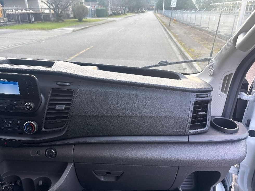 Cargo Van (Panel Van)-Light and Medium Duty Trucks-Ford-2022-Transit 250-Tukwila-WA-89,373\n\t\tmiles-$ 38,000 - Image 19