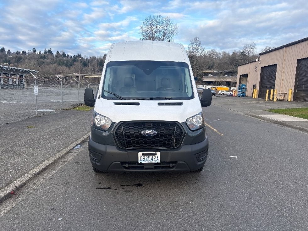 Cargo Van (Panel Van)-Light and Medium Duty Trucks-Ford-2022-Transit 250-Tukwila-WA-89,373\n\t\tmiles-$ 38,000 - Image 2