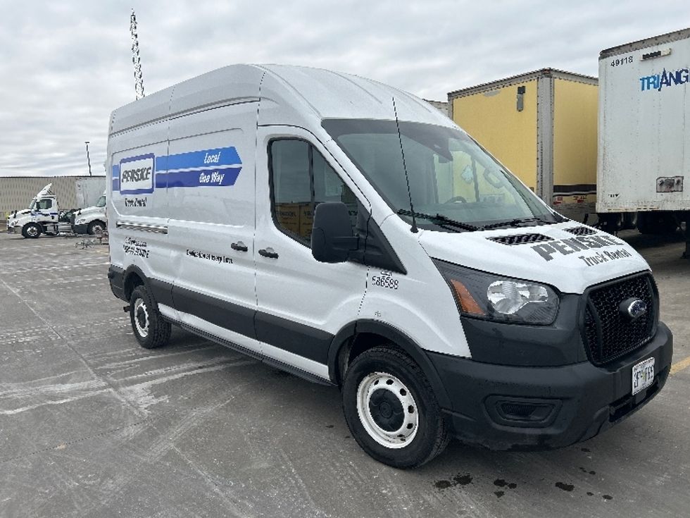 Cargo Van (Panel Van)-Light and Medium Duty Trucks-Ford-2022-Transit 250-West Fargo-ND-99,720\n\t\tmiles-$ 35,750 - Image 1