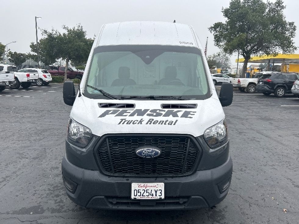Cargo Van (Panel Van)-Light and Medium Duty Trucks-Ford-2022-Transit 250-West Sacramento-CA-103,534\n\t\tmiles-$ 36,250 - Image 2
