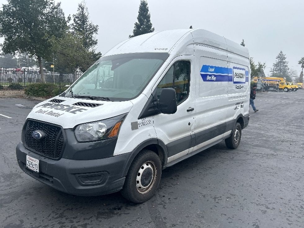 Cargo Van (Panel Van)-Light and Medium Duty Trucks-Ford-2022-Transit 250-West Sacramento-CA-103,534\n\t\tmiles-$ 36,250 - Image 3