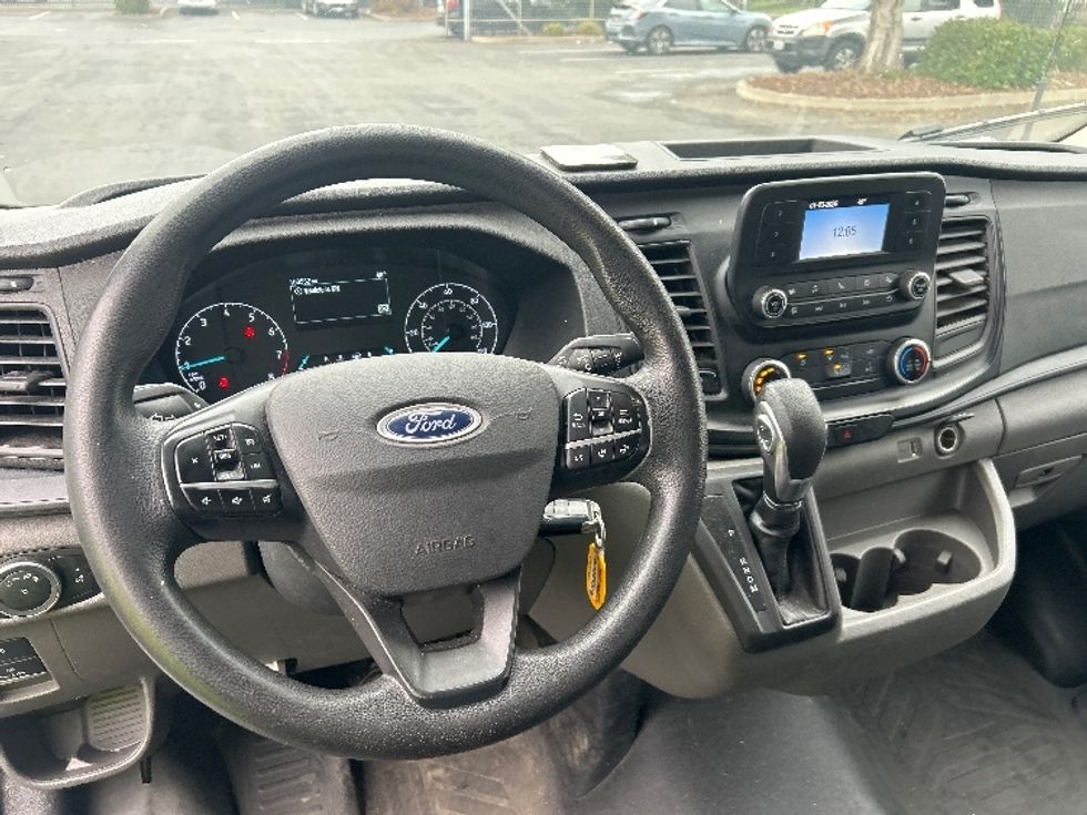 Cargo Van (Panel Van)-Light and Medium Duty Trucks-Ford-2022-Transit 250-West Sacramento-CA-103,534\n\t\tmiles-$ 36,250 - Image 15