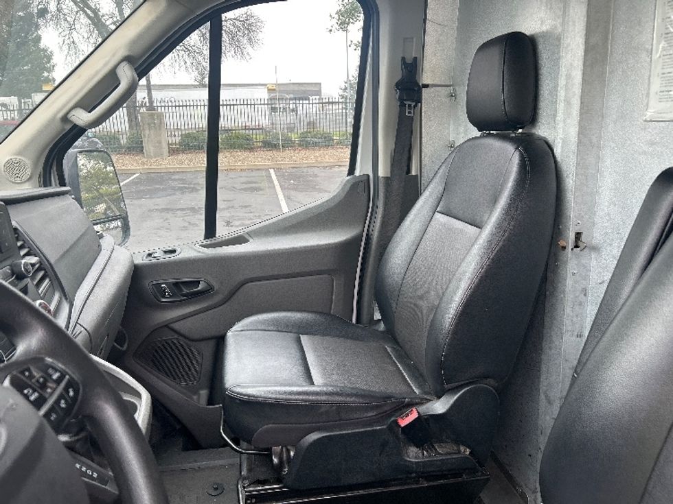 Cargo Van (Panel Van)-Light and Medium Duty Trucks-Ford-2022-Transit 250-West Sacramento-CA-103,534\n\t\tmiles-$ 36,250 - Image 16