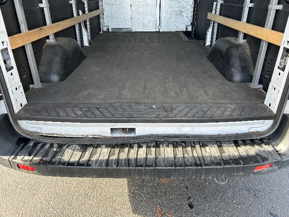 Cargo Van (Panel Van)-Light and Medium Duty Trucks-Ford-2022-Transit 250-West Sacramento-CA-92,146\n\t\tmiles-$ 40,250 - Image 10