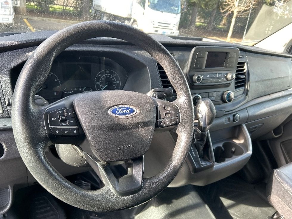 Cargo Van (Panel Van)-Light and Medium Duty Trucks-Ford-2022-Transit 250-West Sacramento-CA-92,146\n\t\tmiles-$ 40,250 - Image 18