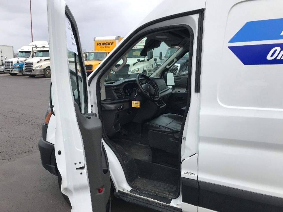 Cargo Van (Panel Van)-Light and Medium Duty Trucks-Ford-2022-Transit 250-White Deer-PA-89,604\n\t\tmiles-$ 42,750 - Image 16
