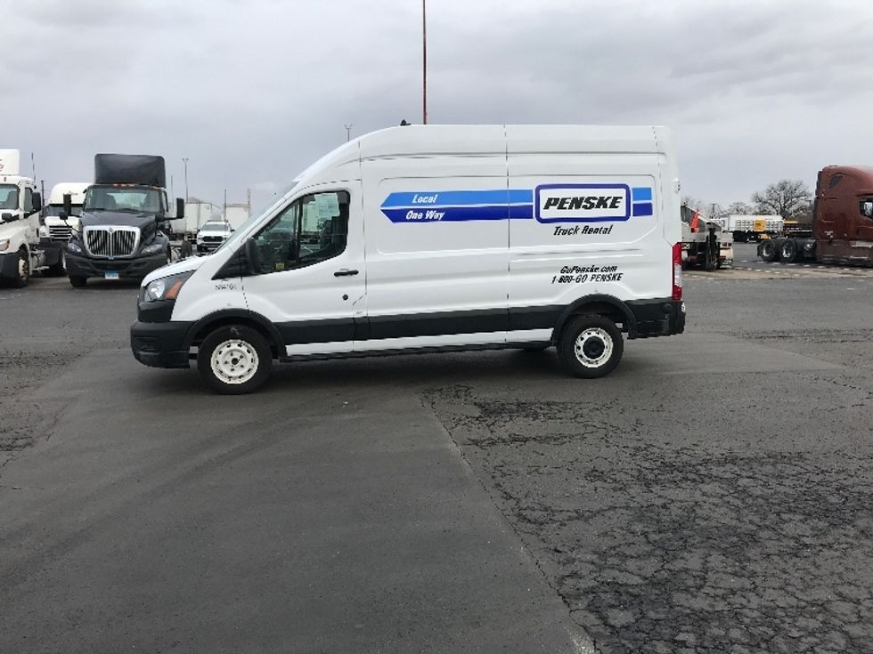 Cargo Van (Panel Van)-Light and Medium Duty Trucks-Ford-2022-Transit 250-White Deer-PA-89,604\n\t\tmiles-$ 42,750 - Image 4