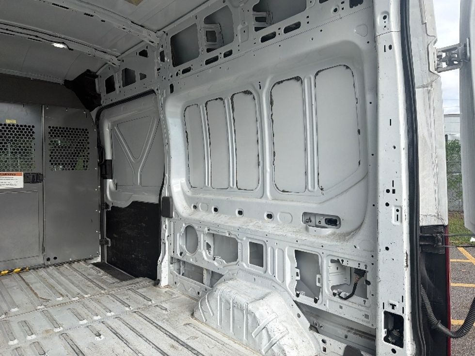 Cargo Van (Panel Van)-Light and Medium Duty Trucks-Ford-2022-Transit 350-Baltimore-MD-112,443\n\t\tmiles-$ 31,000 - Image 10