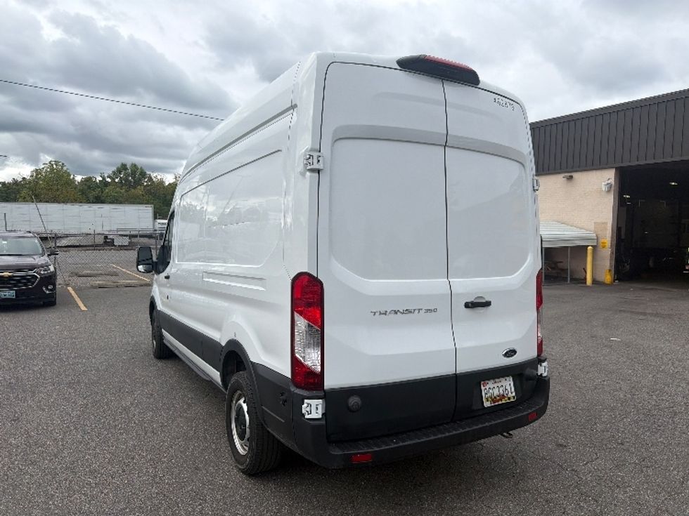 Cargo Van (Panel Van)-Light and Medium Duty Trucks-Ford-2022-Transit 350-Baltimore-MD-112,443\n\t\tmiles-$ 31,000 - Image 5