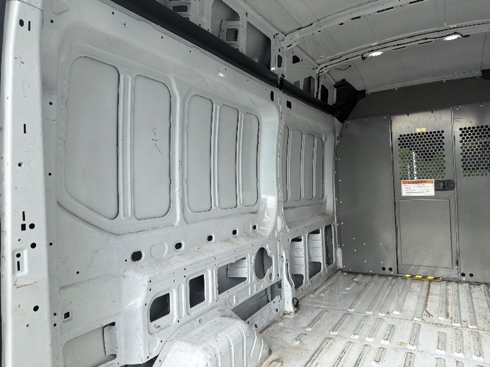Cargo Van (Panel Van)-Light and Medium Duty Trucks-Ford-2022-Transit 350-Baltimore-MD-112,443\n\t\tmiles-$ 31,000 - Image 9