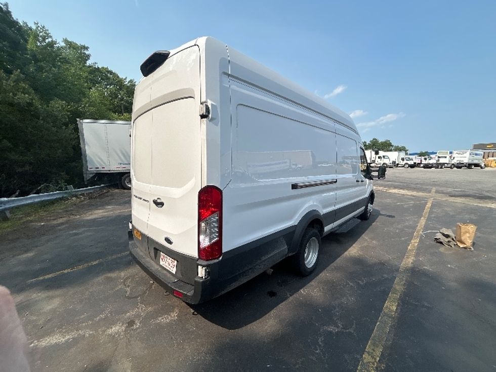 Cargo Van (Panel Van)-Light and Medium Duty Trucks-Ford-2022-Transit 350-Braintree-MA-15,034\n\t\tmiles-$ 48,500 - Image 11