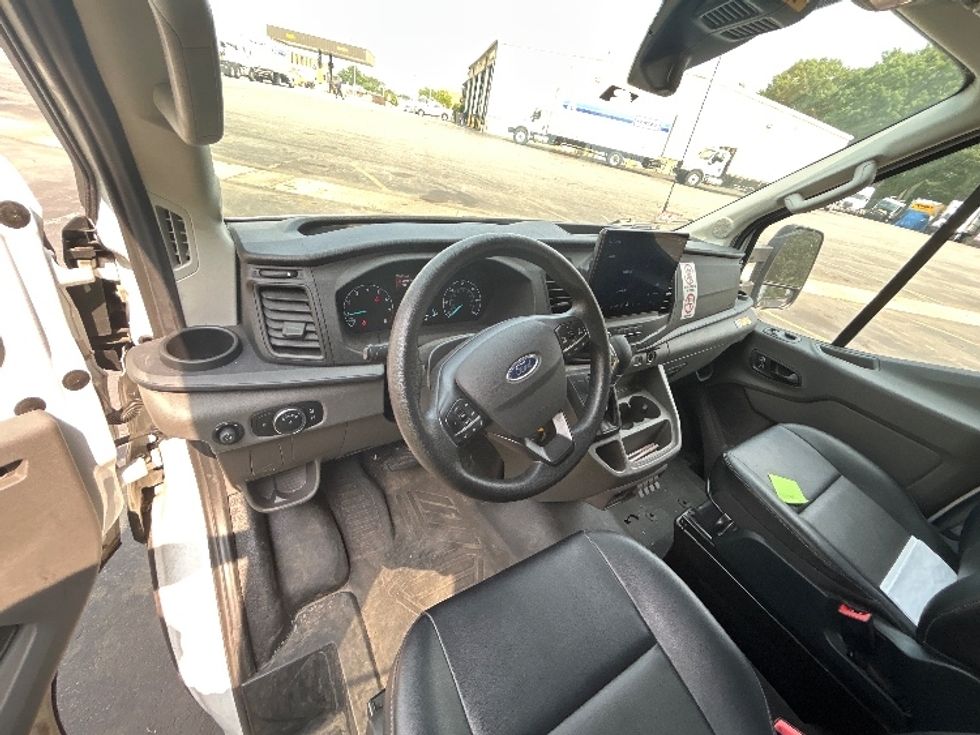 Cargo Van (Panel Van)-Light and Medium Duty Trucks-Ford-2022-Transit 350-Braintree-MA-15,034\n\t\tmiles-$ 48,500 - Image 14