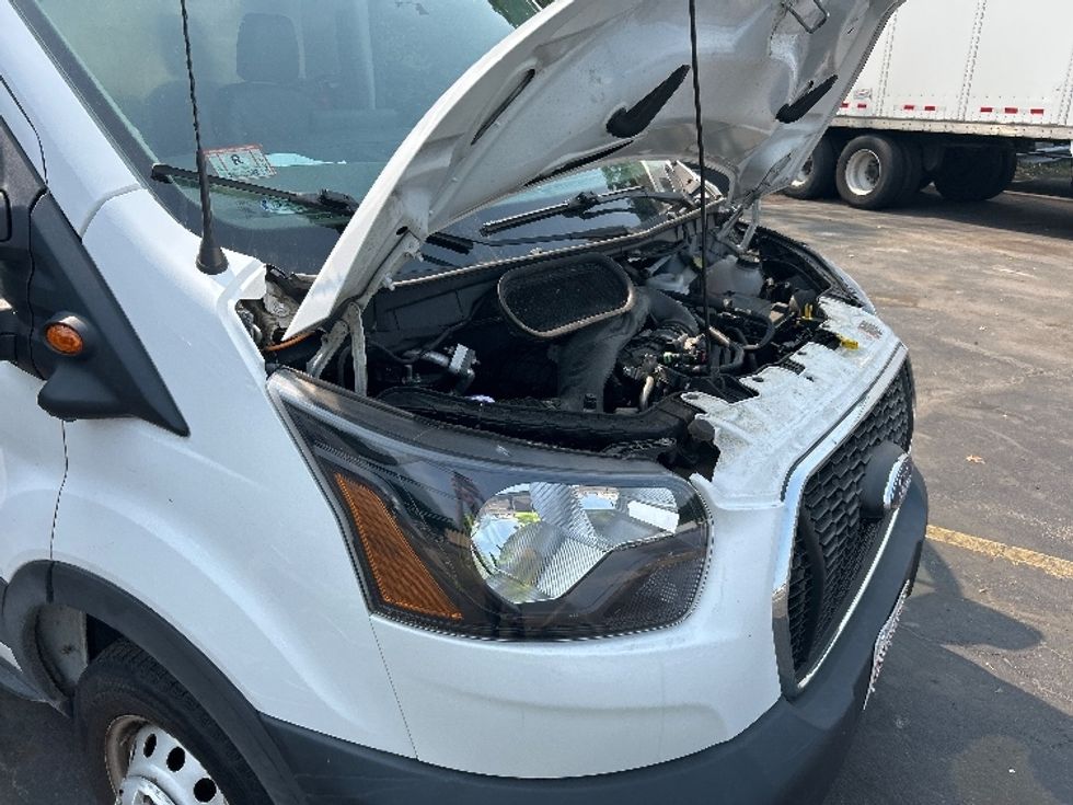 Cargo Van (Panel Van)-Light and Medium Duty Trucks-Ford-2022-Transit 350-Braintree-MA-15,034\n\t\tmiles-$ 48,500 - Image 20