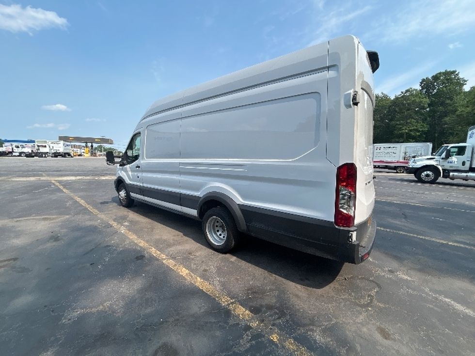 Cargo Van (Panel Van)-Light and Medium Duty Trucks-Ford-2022-Transit 350-Braintree-MA-15,034\n\t\tmiles-$ 48,500 - Image 5