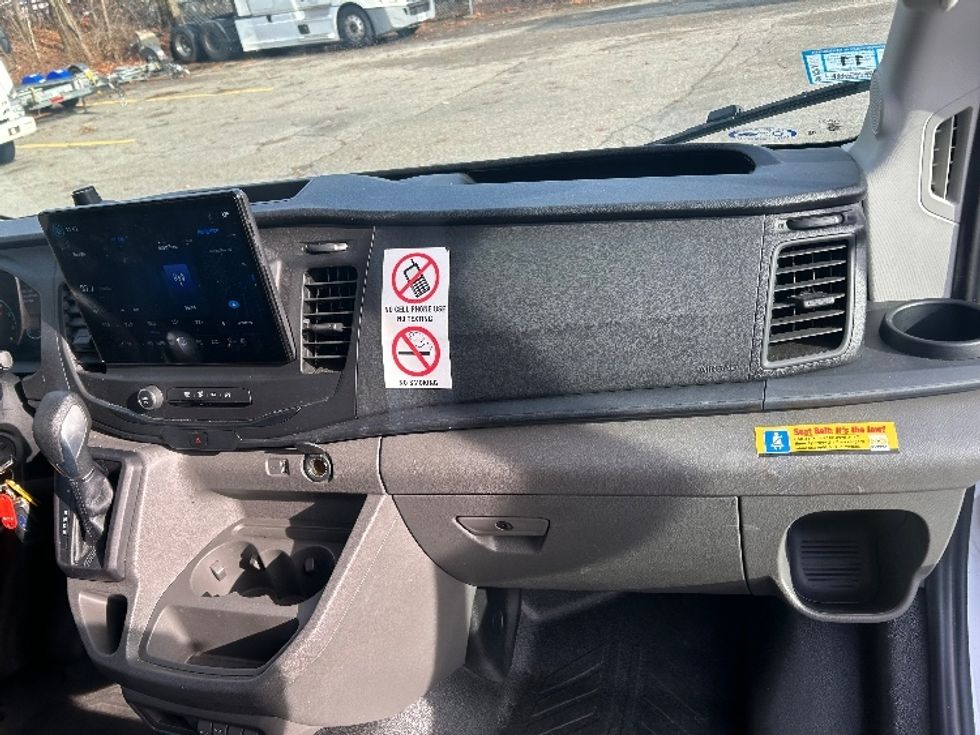Cargo Van (Panel Van)-Light and Medium Duty Trucks-Ford-2022-Transit 350-Braintree-MA-17,715\n\t\tmiles-$ 45,000 - Image 20