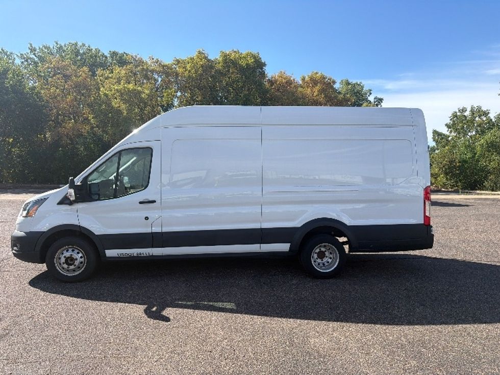 Cargo Van (Panel Van)-Light and Medium Duty Trucks-Ford-2022-Transit 350-Brooklyn Park-MN-15,317\n\t\tmiles-$ 46,000 - Image 4