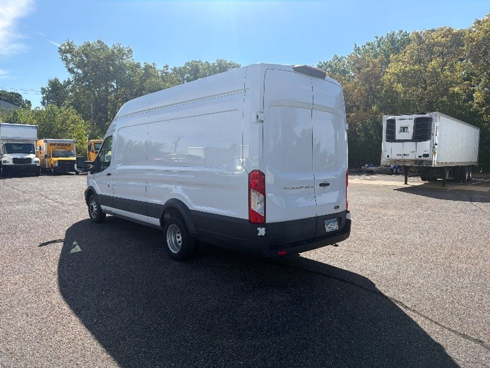 Cargo Van (Panel Van)-Light and Medium Duty Trucks-Ford-2022-Transit 350-Brooklyn Park-MN-15,317\n\t\tmiles-$ 46,000 - Image 5