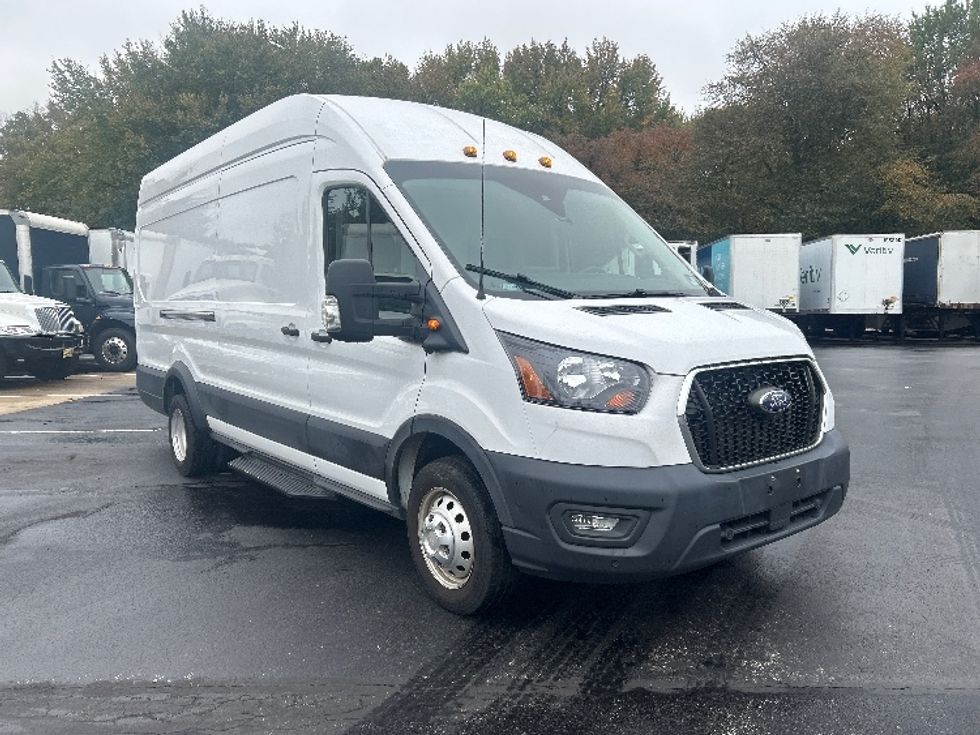 Cargo Van (Panel Van)-Light and Medium Duty Trucks-Ford-2022-Transit 350-Burlington-NJ-34,858\n\t\tmiles-$ 43,500 - Image 1