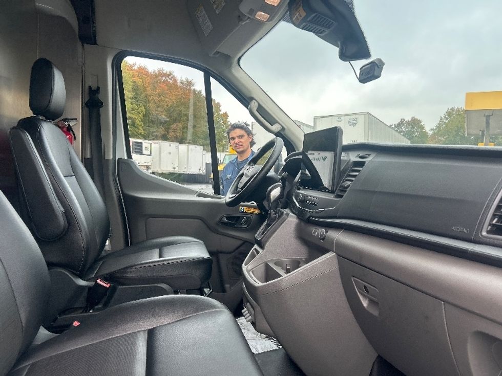 Cargo Van (Panel Van)-Light and Medium Duty Trucks-Ford-2022-Transit 350-Burlington-NJ-34,858\n\t\tmiles-$ 43,500 - Image 21
