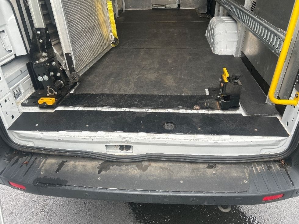 Cargo Van (Panel Van)-Light and Medium Duty Trucks-Ford-2022-Transit 350-Burlington-NJ-34,858\n\t\tmiles-$ 43,500 - Image 9