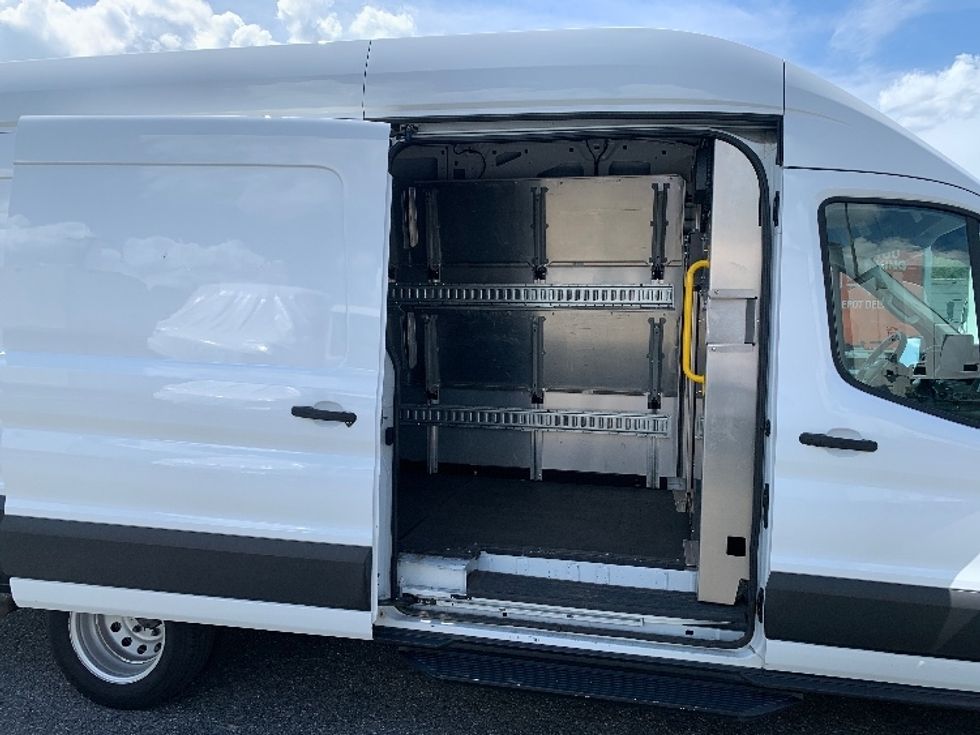 Cargo Van (Panel Van)-Light and Medium Duty Trucks-Ford-2022-Transit 350-Concord-NC-19,000\n\t\tmiles-$ 50,500 - Image 23