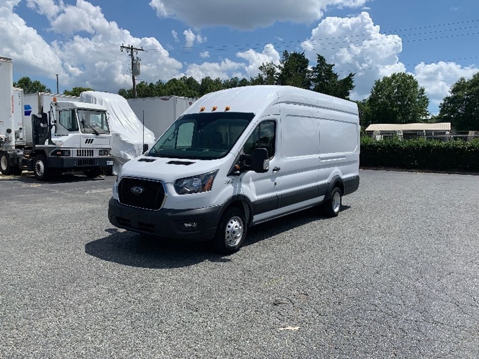 Cargo Van (Panel Van)-Light and Medium Duty Trucks-Ford-2022-Transit 350-Concord-NC-19,000\n\t\tmiles-$ 50,500 - Image 3