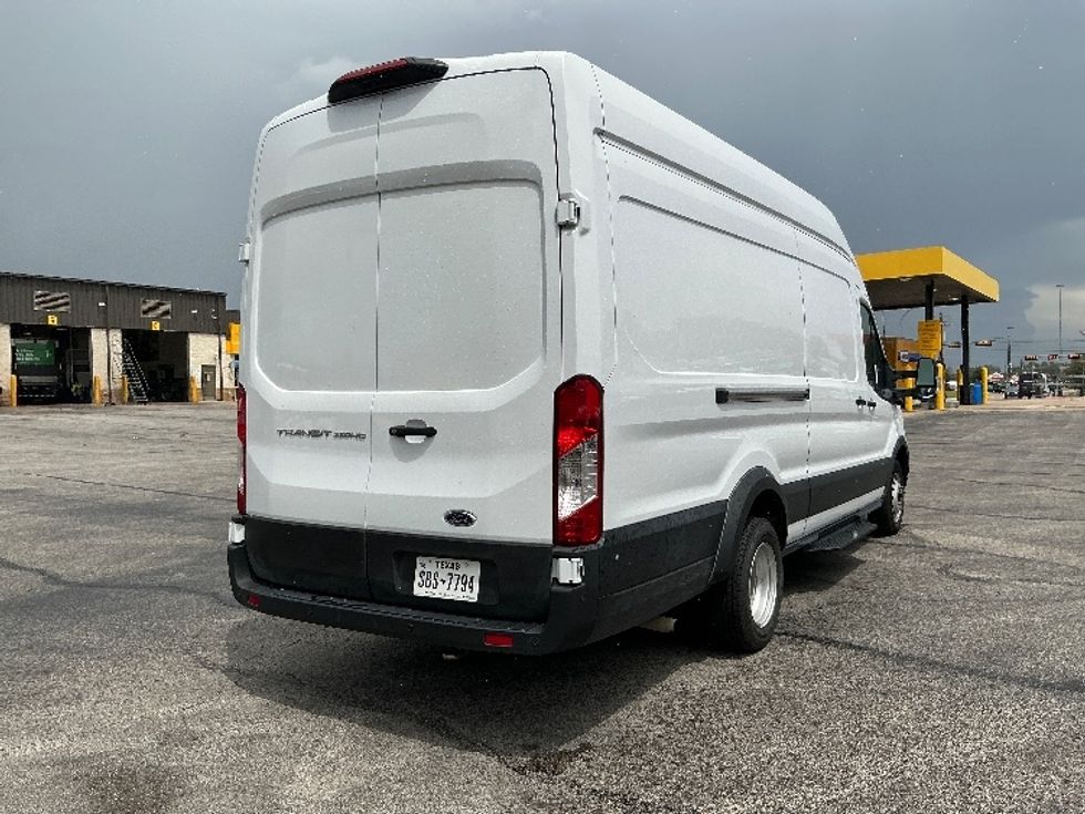 Cargo Van (Panel Van)-Light and Medium Duty Trucks-Ford-2022-Transit 350-Dallas-TX-26,629\n\t\tmiles-$ 48,250 - Image 11