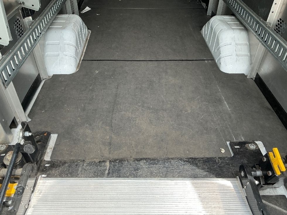 Cargo Van (Panel Van)-Light and Medium Duty Trucks-Ford-2022-Transit 350-Dallas-TX-26,629\n\t\tmiles-$ 48,250 - Image 8