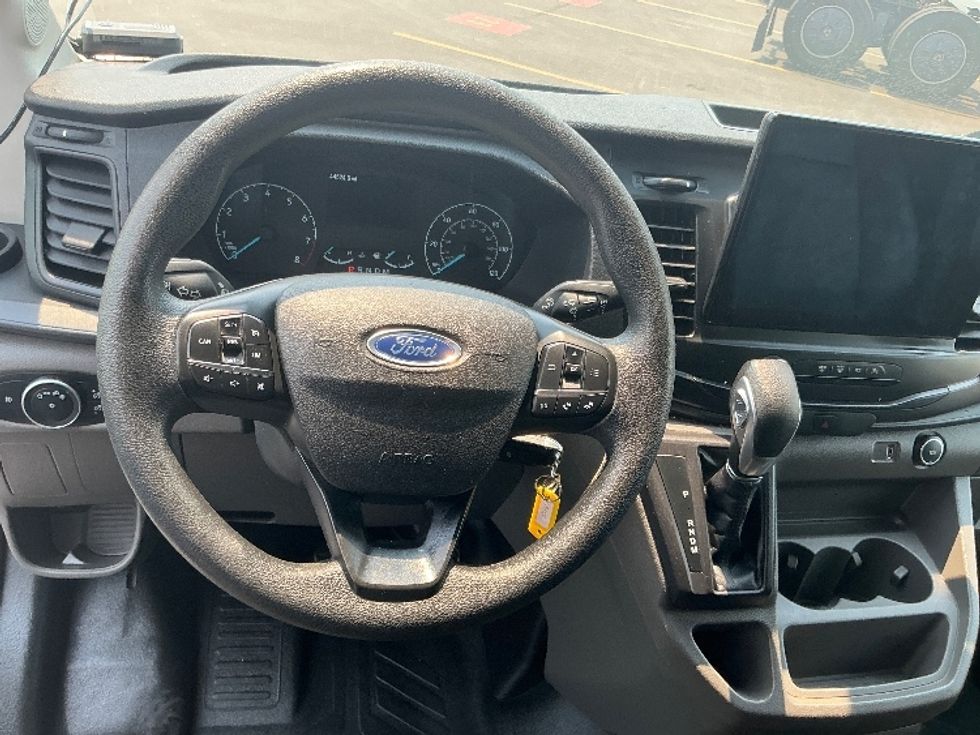 Cargo Van (Panel Van)-Light and Medium Duty Trucks-Ford-2022-Transit 350-Denver-CO-44,524\n\t\tmiles-$ 46,500 - Image 17