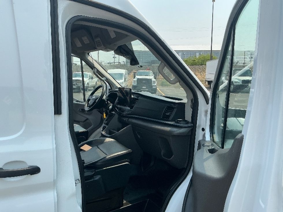 Cargo Van (Panel Van)-Light and Medium Duty Trucks-Ford-2022-Transit 350-Denver-CO-44,524\n\t\tmiles-$ 46,500 - Image 19