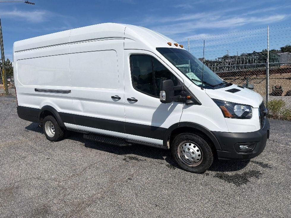 Cargo Van (Panel Van)-Light and Medium Duty Trucks-Ford-2022-Transit 350-Forest Park-GA-58,387\n\t\tmiles-$ 40,000 - Image 1