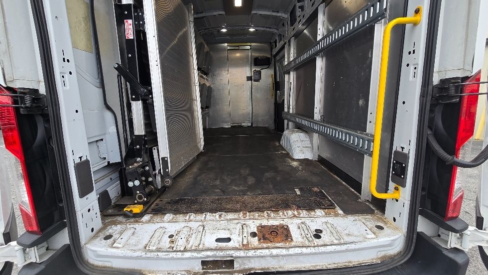 Cargo Van (Panel Van)-Light and Medium Duty Trucks-Ford-2022-Transit 350-Forest Park-GA-58,387\n\t\tmiles-$ 40,000 - Image 10