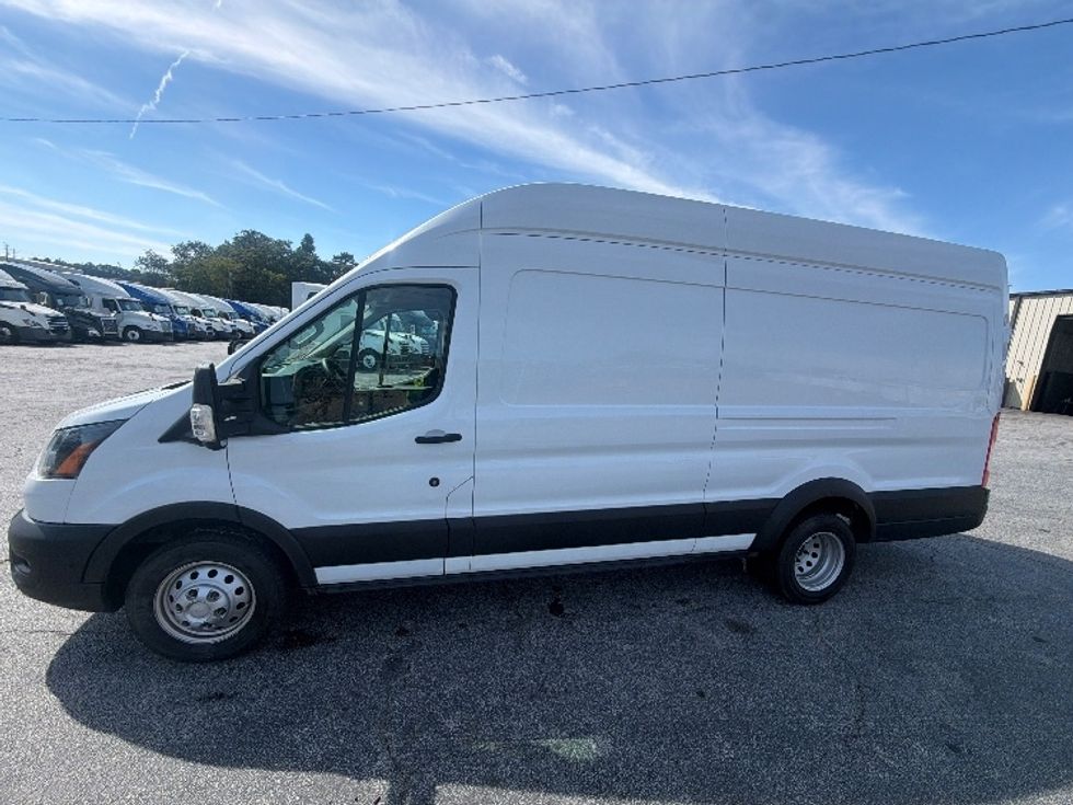 Cargo Van (Panel Van)-Light and Medium Duty Trucks-Ford-2022-Transit 350-Forest Park-GA-58,387\n\t\tmiles-$ 40,000 - Image 4