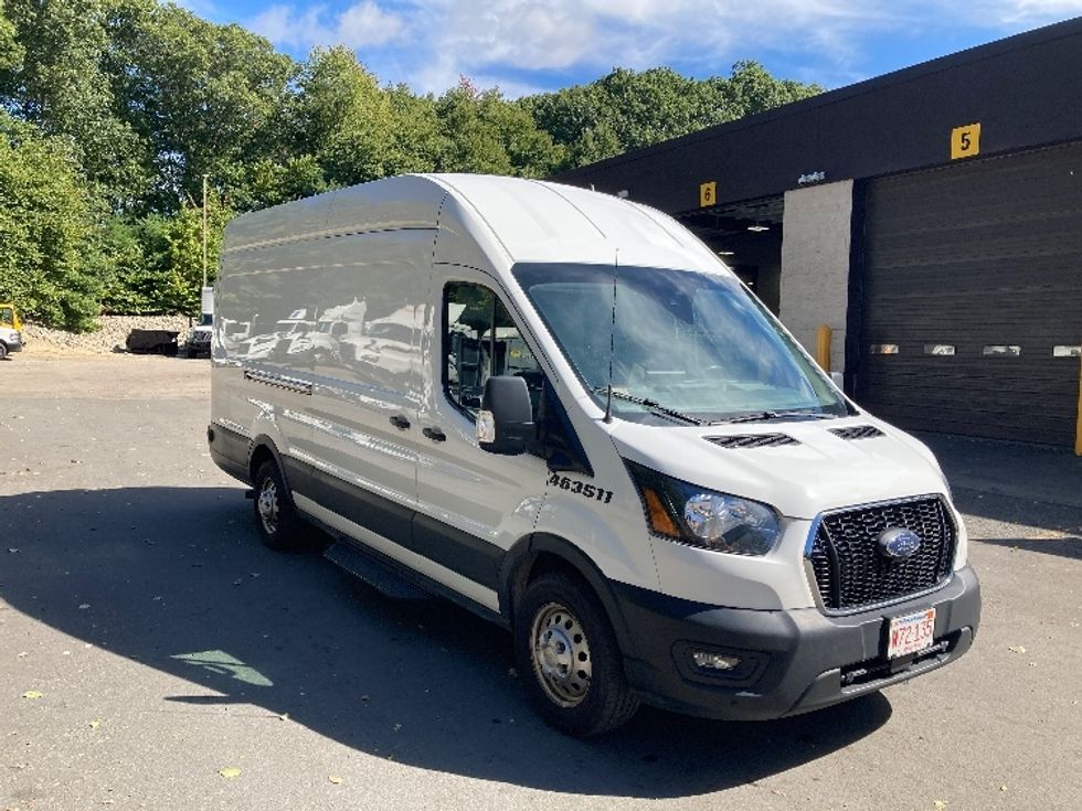 Cargo Van (Panel Van)-Light and Medium Duty Trucks-Ford-2022-Transit 350-Franklin-MA-148,112\n\t\tmiles-$ 30,500 - Image 1