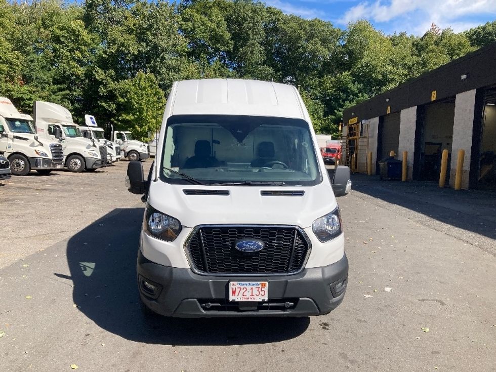 Cargo Van (Panel Van)-Light and Medium Duty Trucks-Ford-2022-Transit 350-Franklin-MA-148,112\n\t\tmiles-$ 30,500 - Image 2